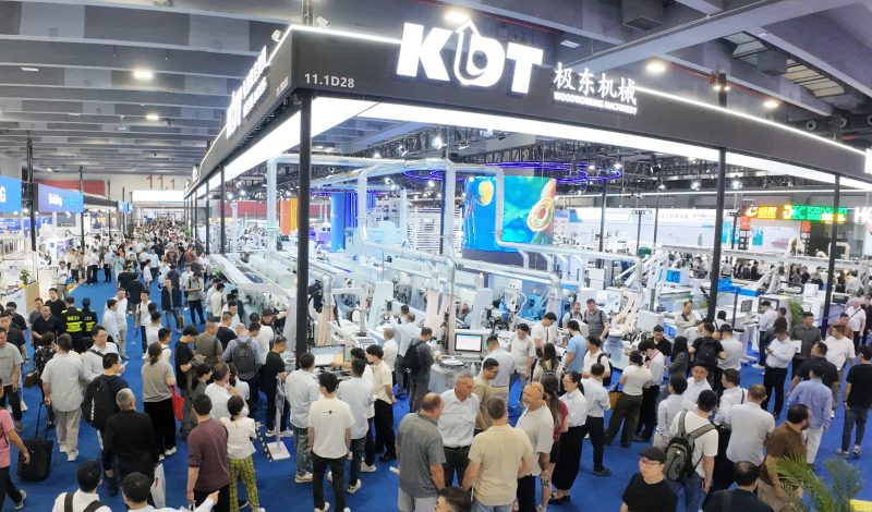 Stánok KDT Machinery na medzinárodnej výstave drevospracujúcich technológií CIFF 2026