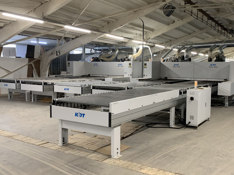 CNC vŕtacie centrum KD-812HA